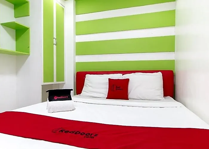 Reddoorz At Dbuilders Lower Bicutan Manila