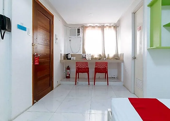 Reddoorz At Dbuilders Lower Bicutan Hotel 2*