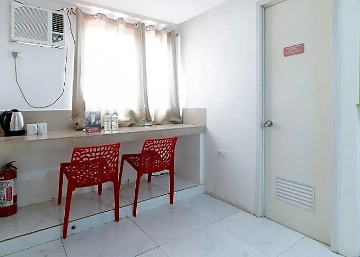 Reddoorz At Dbuilders Lower Bicutan Hotel